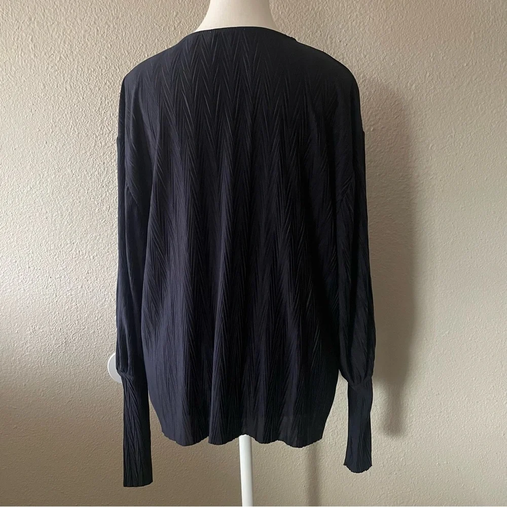 Zara Basic Textured Blouse Top Womens S Navy Blue Long Sleeve Abstract Warm Cozy - Picture 8 of 13